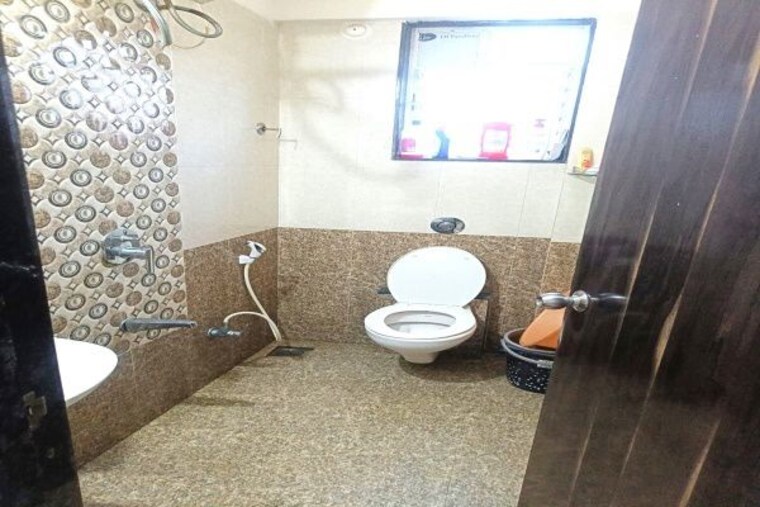 Bathroom, shiv-kalp-homes 1 Bedroom 635 Sq.Ft. Apartment In Wadgaon Sheri Pune 10464936