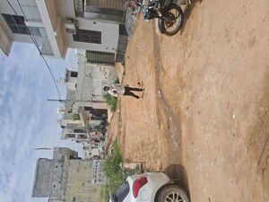   Plot at Maruti Kunj – for Sale