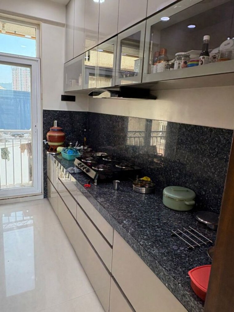 Kitchen, haware-dahlia 1 Bedroom 340 Sq.Ft. Apartment In Kasarvadavali Thane 10464970