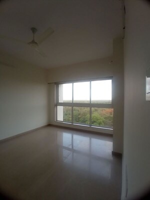 2 BHK Apartment For Rent in Godrej The Trees, Vikhroli East