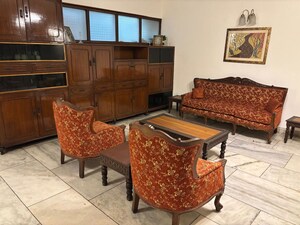 Living Room in 2 BHK Builder Floor at East Of Kailash – for Rent