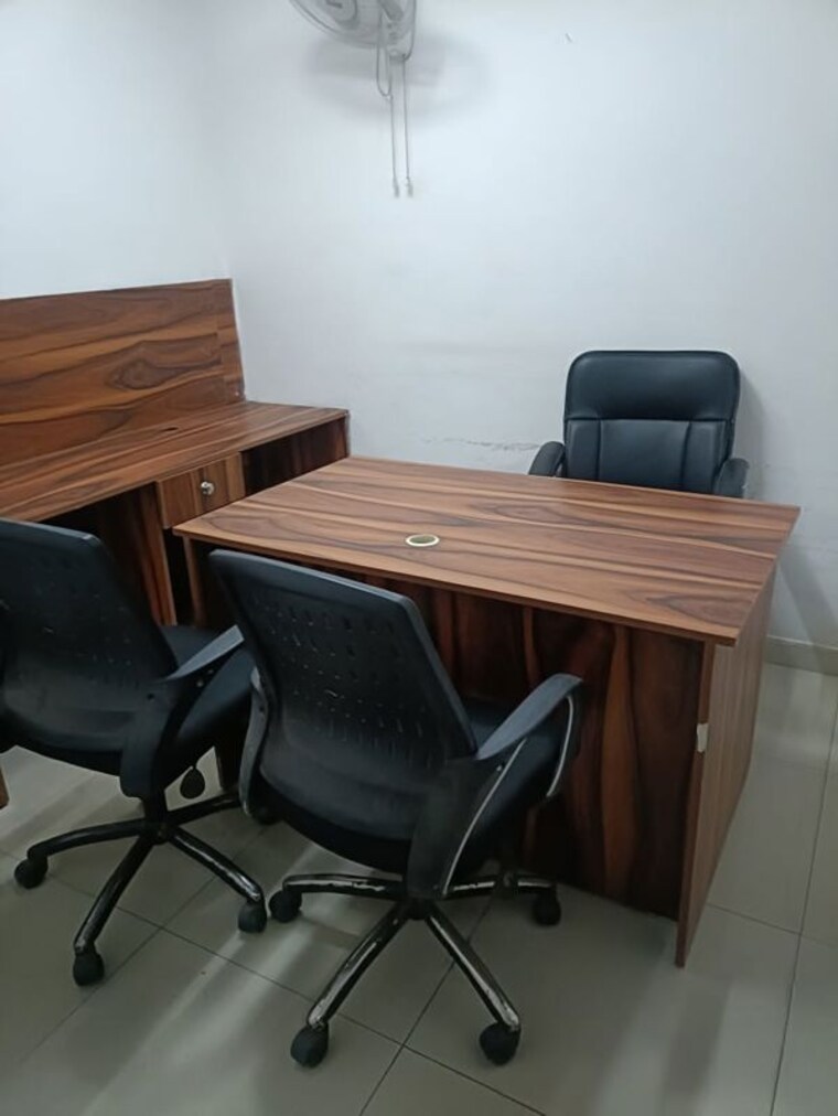 Team Area, sector 2 Commercial Office Space 1000 Sq.Ft. In Sector 2 Noida 10465008