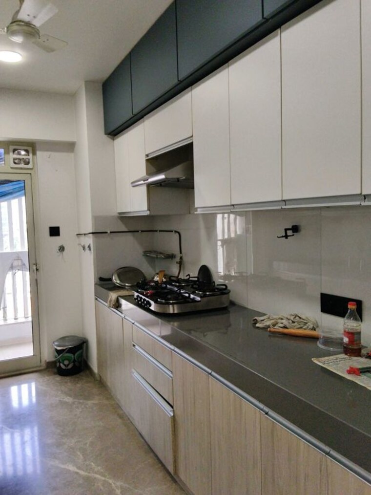 Kitchen, godrej-the-trees-phase-ii 3 Bedroom 1100 Sq.Ft. Apartment In Vikhroli East Mumbai 10465002