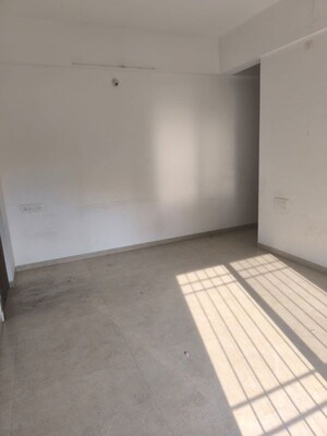 Room in 3 BHK Apartment at Balewadi – for Rent