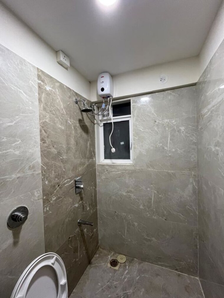 Bathroom, sunteck-city-avenue-2 2 Bedroom 800 Sq.Ft. Apartment In Goregaon West Mumbai 10465034