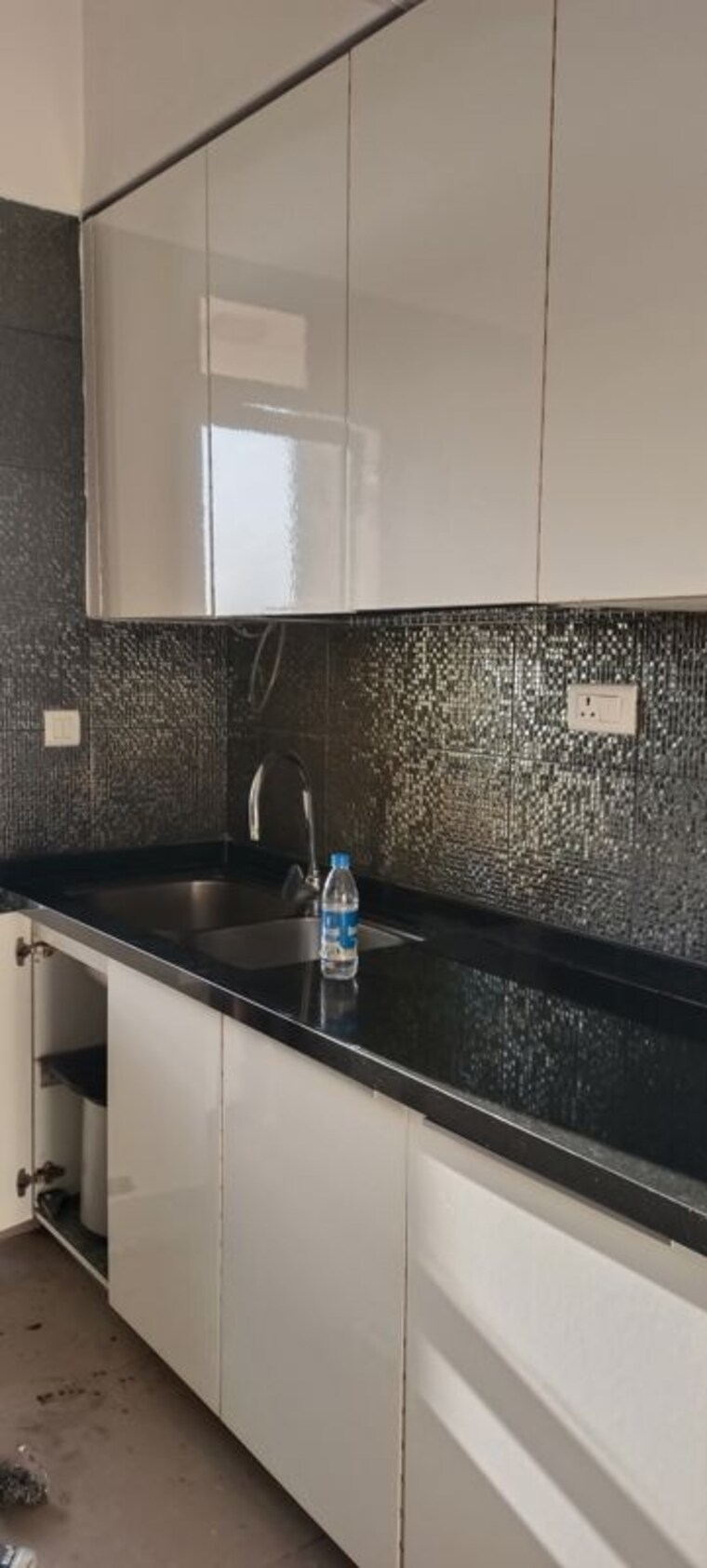 Kitchen, lodha-the-park-side 2.5 Bedroom 1450 Sq.Ft. Apartment In Worli Mumbai 10464997