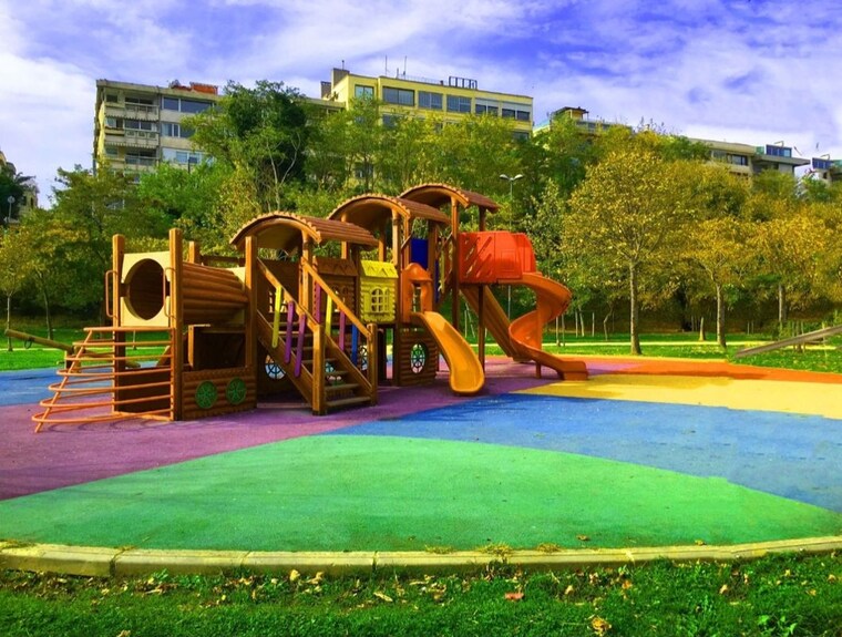 Garden, sunteck-city-avenue-2 2 Bedroom 800 Sq.Ft. Apartment In Goregaon West Mumbai 10465054