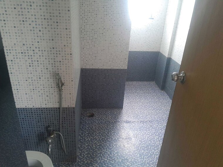 Bathroom, gera-emerald-city 3 Bedroom 1650 Sq.Ft. Apartment In Kharadi Pune 10465090