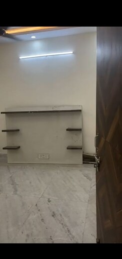 2 BHK + Pooja Room Builder Floor For Rent in Dwarka Mor