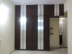 Room in 3 BHK Apartment at Gundecha Altura, Kanjurmarg West – for Rent