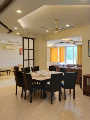 Team Area in 4 BHK Apartment at Kailash Hills – for Rent