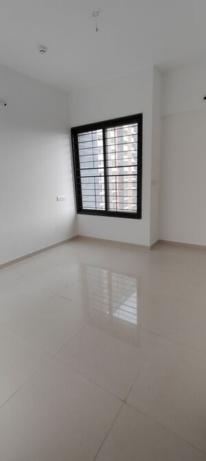 Room in 2 BHK Apartment at Kohinoor Sportsville, Hinjewadi – for Sale