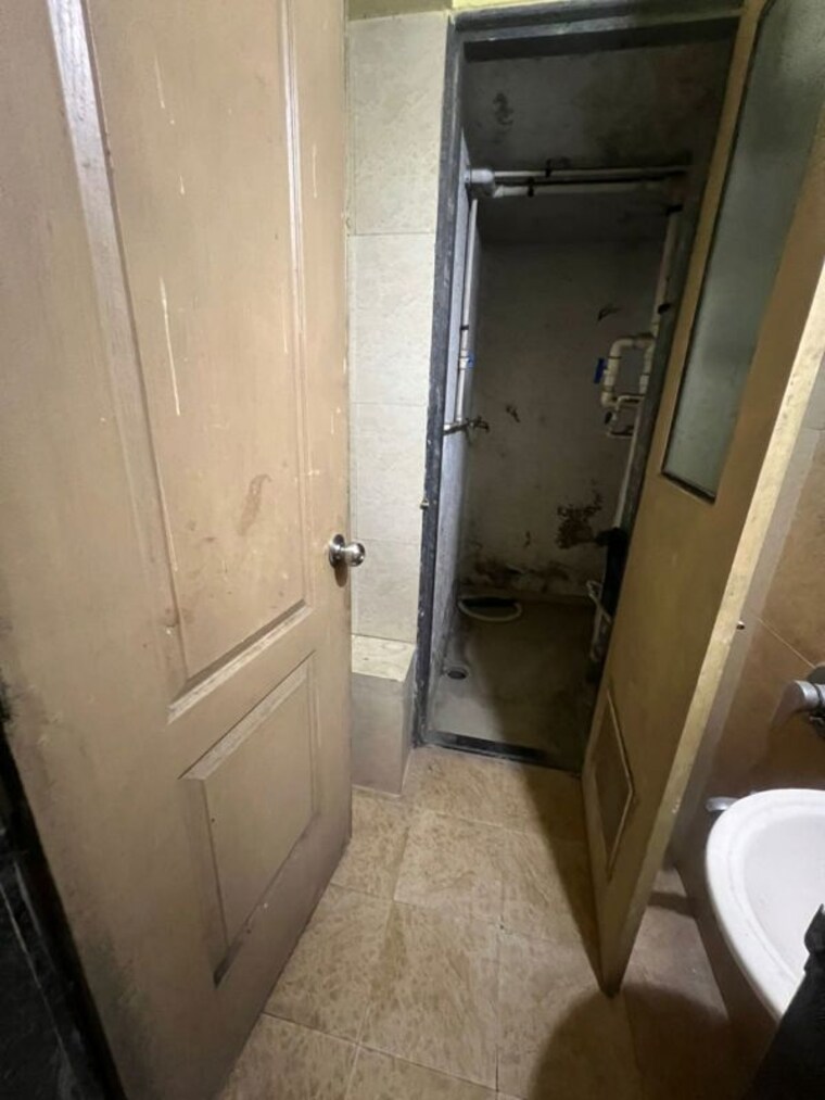 Bathroom, kharghar 2 Bedroom 650 Sq.Ft. Apartment In Kharghar Navi Mumbai 10465126