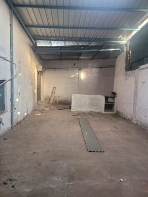  Warehouse For Rent in Sahadra