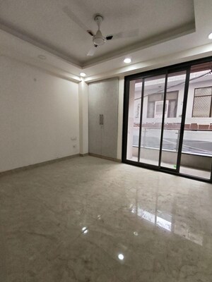 Room in 3 BHK Builder Floor at Chattarpur – for Sale