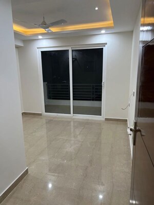 Bathroom in 3 BHK Apartment at DLF The Ultima, Sector 81 – for Sale