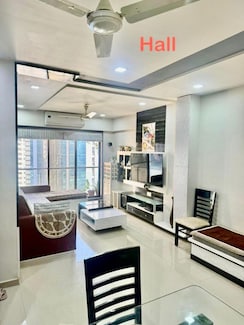 2 BHK Apartment For Sale in Raunak Sai Dham Towers