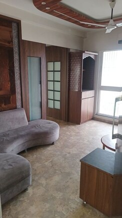 1.5 BHK + Store Room Apartment For Rent in Godrej Emerald