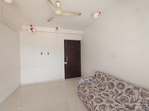 Furnished Amenities in 1.5 BHK Apartment at Godrej Emerald, Ghodbunder Road – for Rent