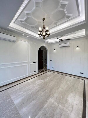 Bathroom in 3 BHK Builder Floor at Saket – for Sale