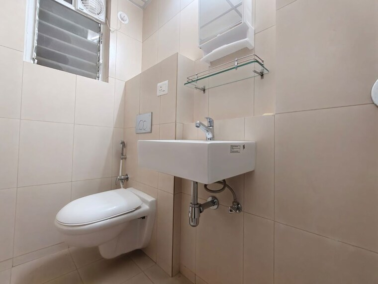 Bathroom, godrej-emerald 3 Bedroom 1044 Sq.Ft. Apartment In Ghodbunder Road Thane 10465267
