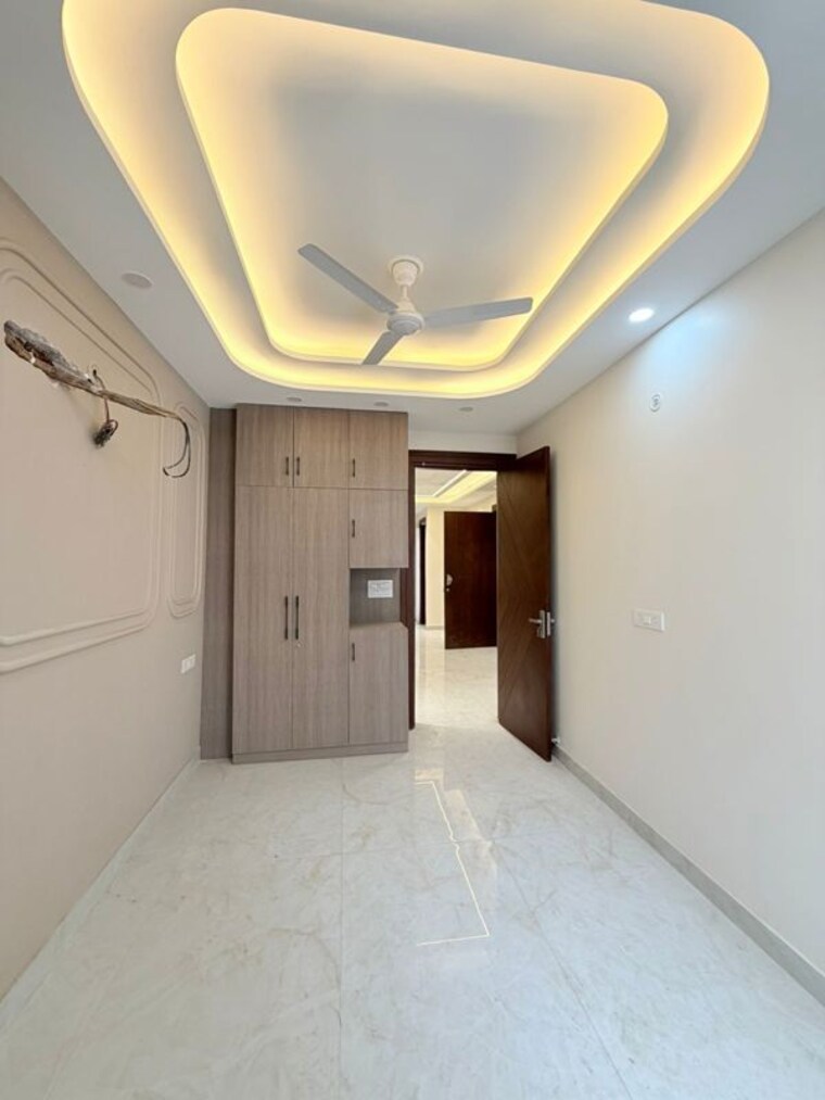 undefined, sainik colony 3 Bedroom 131 Sq.Yd. Builder Floor In Sainik Colony Faridabad 10464618