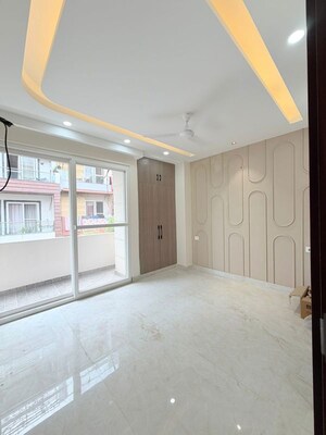 Bedroom in 3 BHK Builder Floor at Sainik Colony – for Sale
