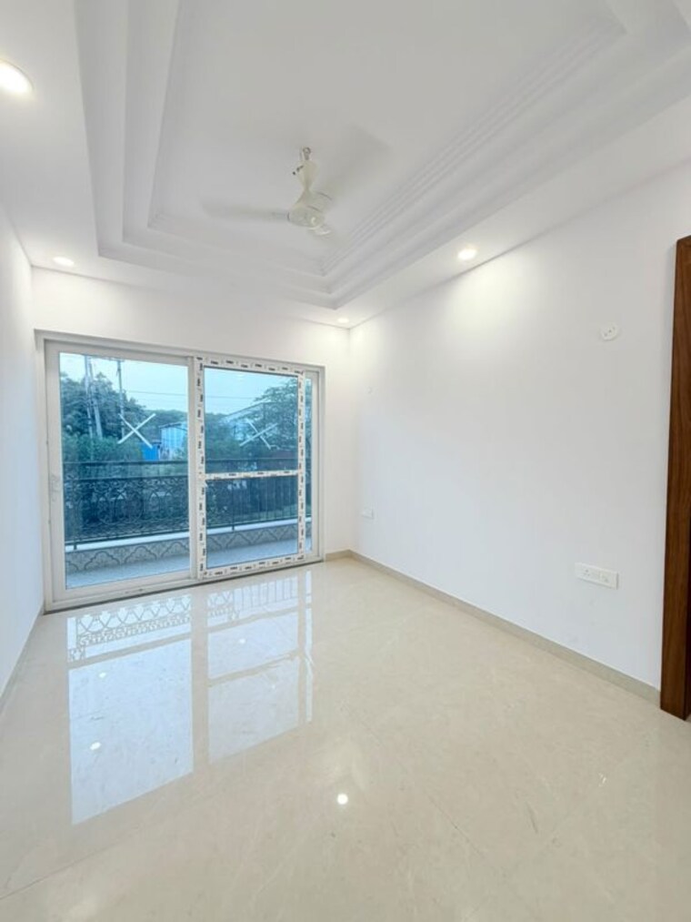 Room, achievers-grand-avenue 3 Bedroom 250 Sq.Yd. Builder Floor In Sector 49 Faridabad 10465286
