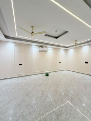 Kitchen in 3 BHK Builder Floor at Sainik Colony – for Sale