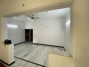 Room in 4 BHK Villa at Sector 49 – for Rent