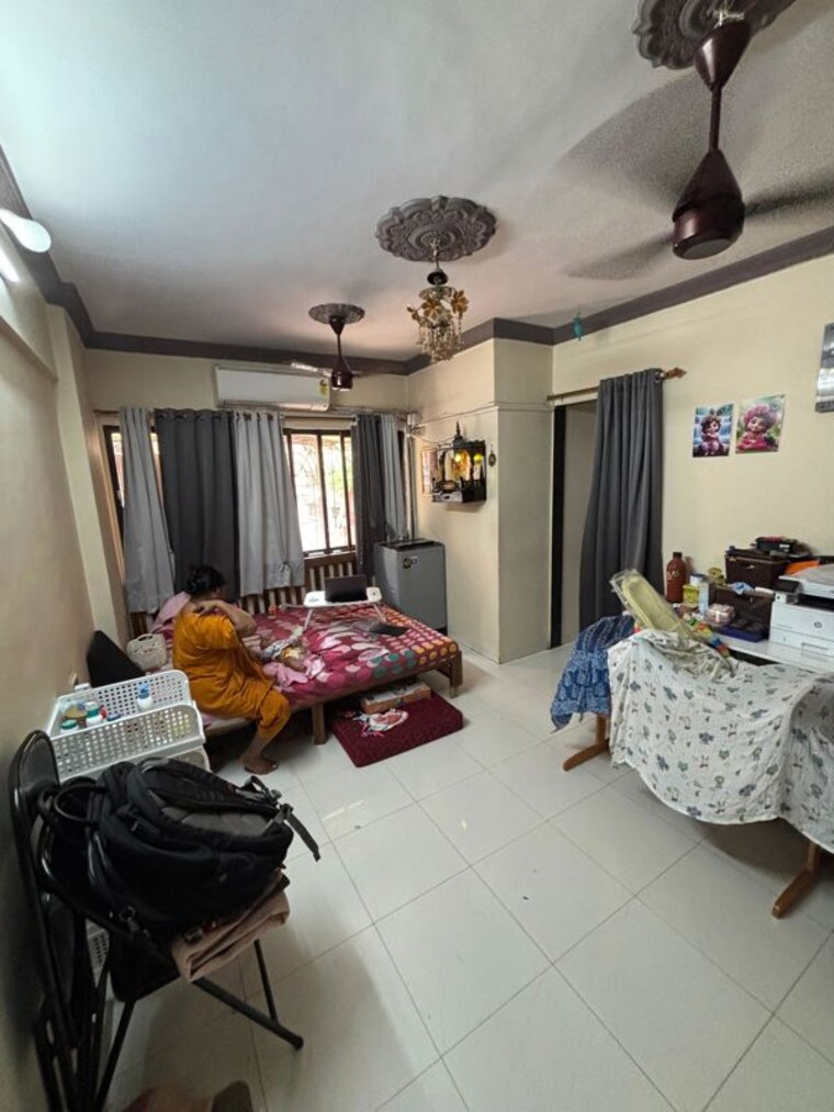 Living Room, yashraaj-park-chs-ltd 1.5 Bedroom 550 Sq.Ft. Apartment In Ghodbunder Road Thane 10465302