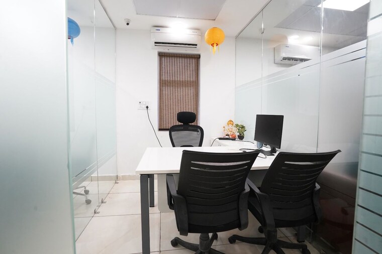 Team Area, ds-homes-noida Commercial Office Space 2225 Sq.Ft. In Sector 70 Noida 10465313