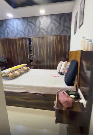 Bedroom in 2 BHK Apartment at Interface Building, Malad West – for Rent