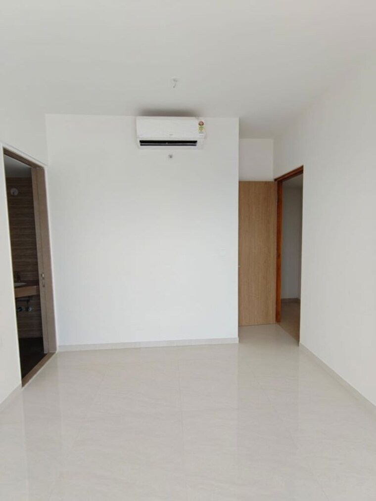 Room, ruparel-elara 1 Bedroom 426 Sq.Ft. Apartment In Kandivali West Mumbai 10465311