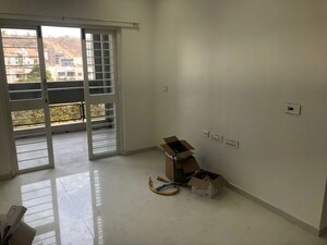 Room in 2 BHK Apartment at Ganga Legend, Bavdhan – for Rent