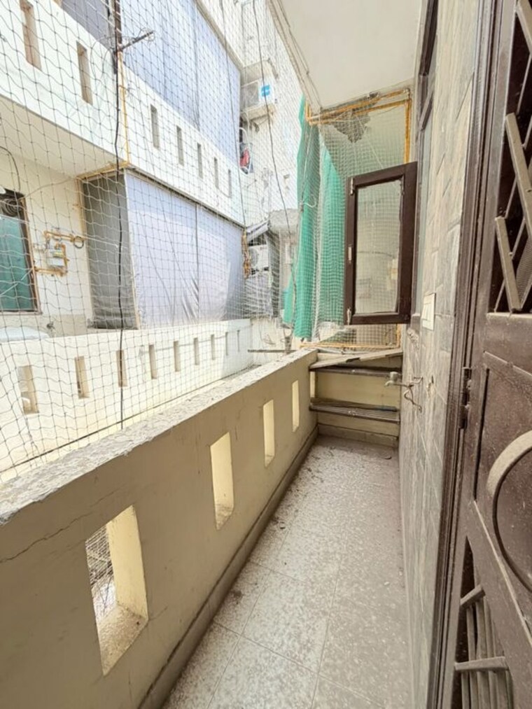 Balcony, sainik colony 2 Bedroom 810 Sq.Ft. Builder Floor In Sainik Colony Faridabad 10465307