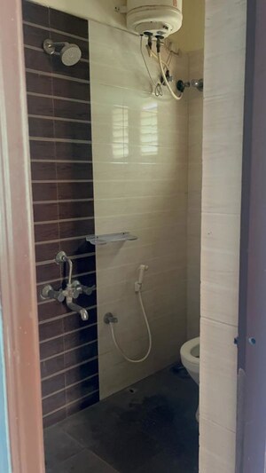 Bathroom in 2 BHK Builder Floor at Kanaka Nagar – for Rent