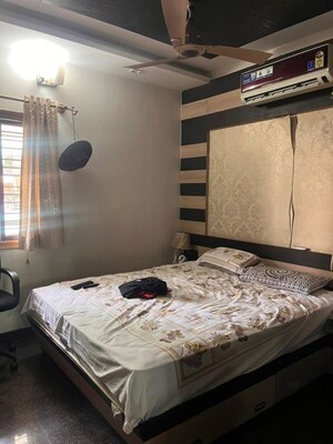 Bedroom in 3 BHK Builder Floor at Kanaka Nagar – for Rent