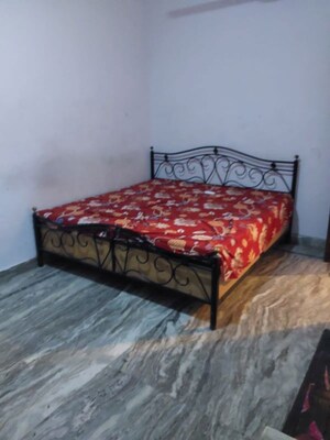 Bedroom in 2 BHK Independent House at Beta Ii Greater Noida – for Rent