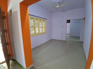 Room in 2 BHK Builder Floor at Lake City – for Rent