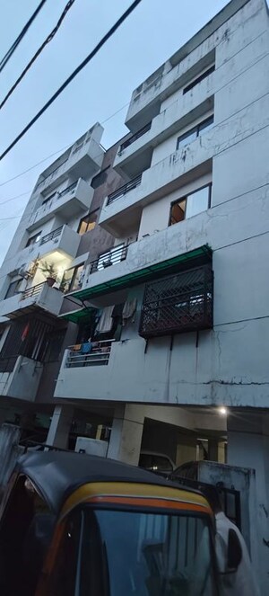  Apartment For Sale in Shaishav Colony