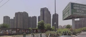  Apartment For Sale in Sector 128