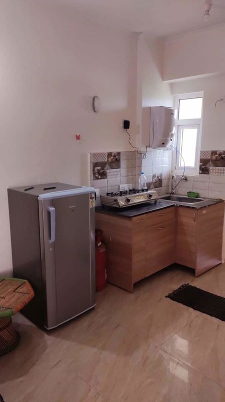 Kitchen, gaur-atulyam Studio 300 Sq.Ft. Apartment In Omicron I Greater Noida Greater Noida 10465422