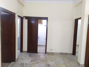 Dining Room in 2 BHK Builder Floor at Chittaranjan Park – for Rent