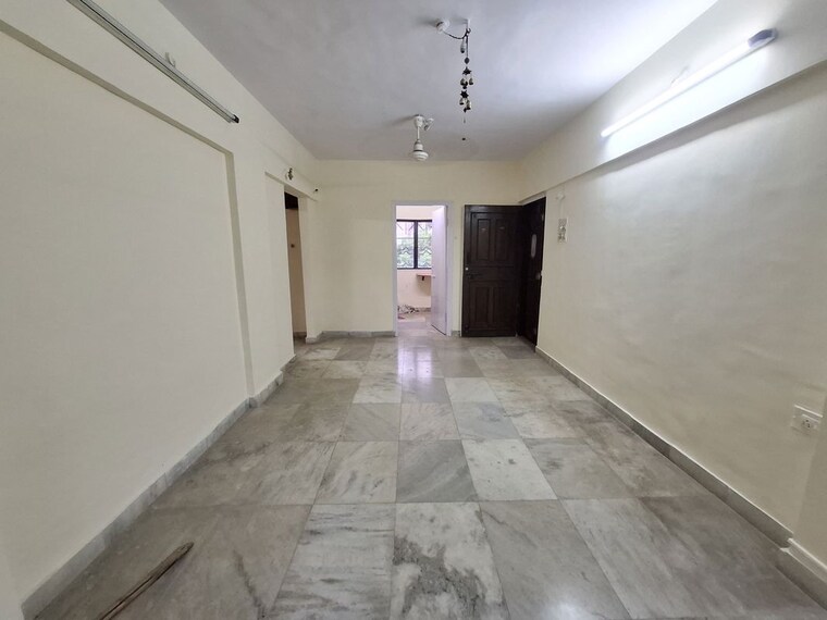 Room, consort-apartment 2 Bedroom 750 Sq.Ft. Apartment In Borivali West Mumbai 10465578