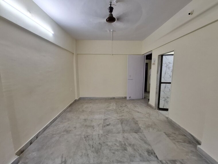 Room, consort-apartment 2 Bedroom 750 Sq.Ft. Apartment In Borivali West Mumbai 10465578