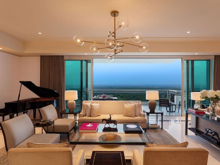 Living Room, dlf-the-camellias 4 Bedroom 7800 Sq.Ft. Apartment In Sector 42 Gurgaon 10465589