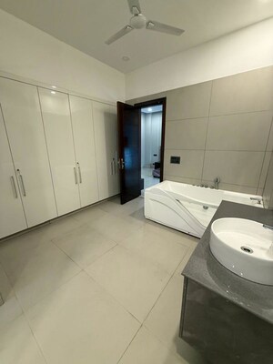 Bathroom in 4 BHK Apartment at Abw La Lagune, Sector 54 – for Rent