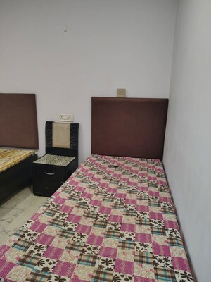 Bedroom in  Pg at Dev Nagar – for Rent