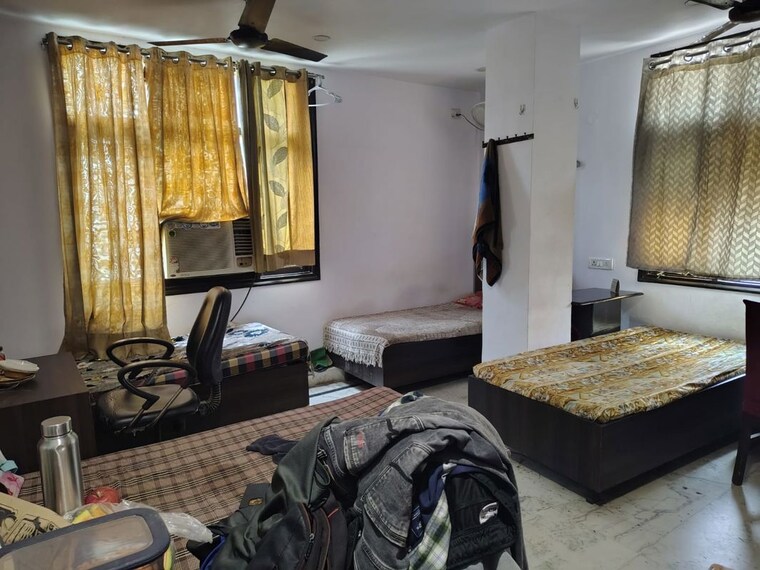 Bedroom, dev nagar Pg For Boys In Dev Nagar 10465623